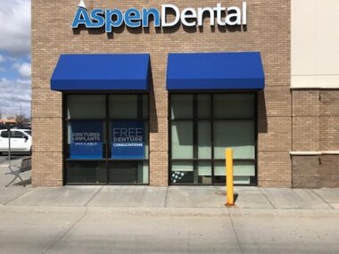 Aspen Dental Sign Installation from front